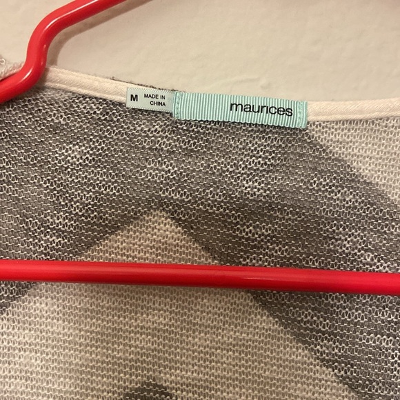 Maurice’s chevron top - Picture 2 of 3